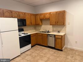 featured image of 940 Penn Grant Rd #7