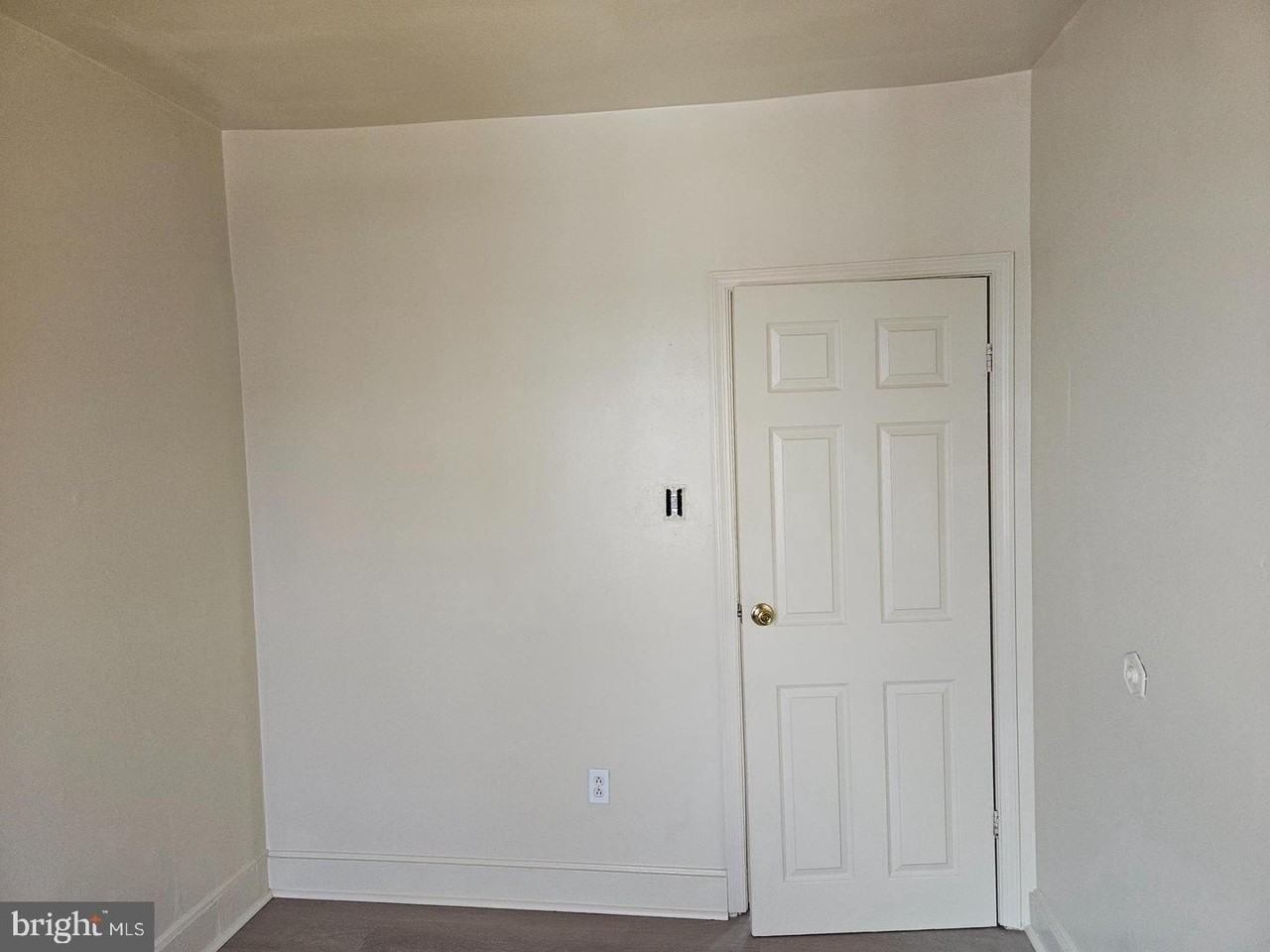 2919 N 5th St #3rdFL - Photo 7 of 30