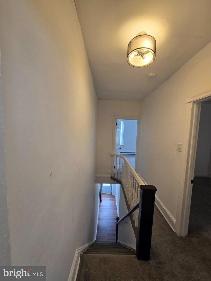 3112 N Stillman St - Photo 6 of 21