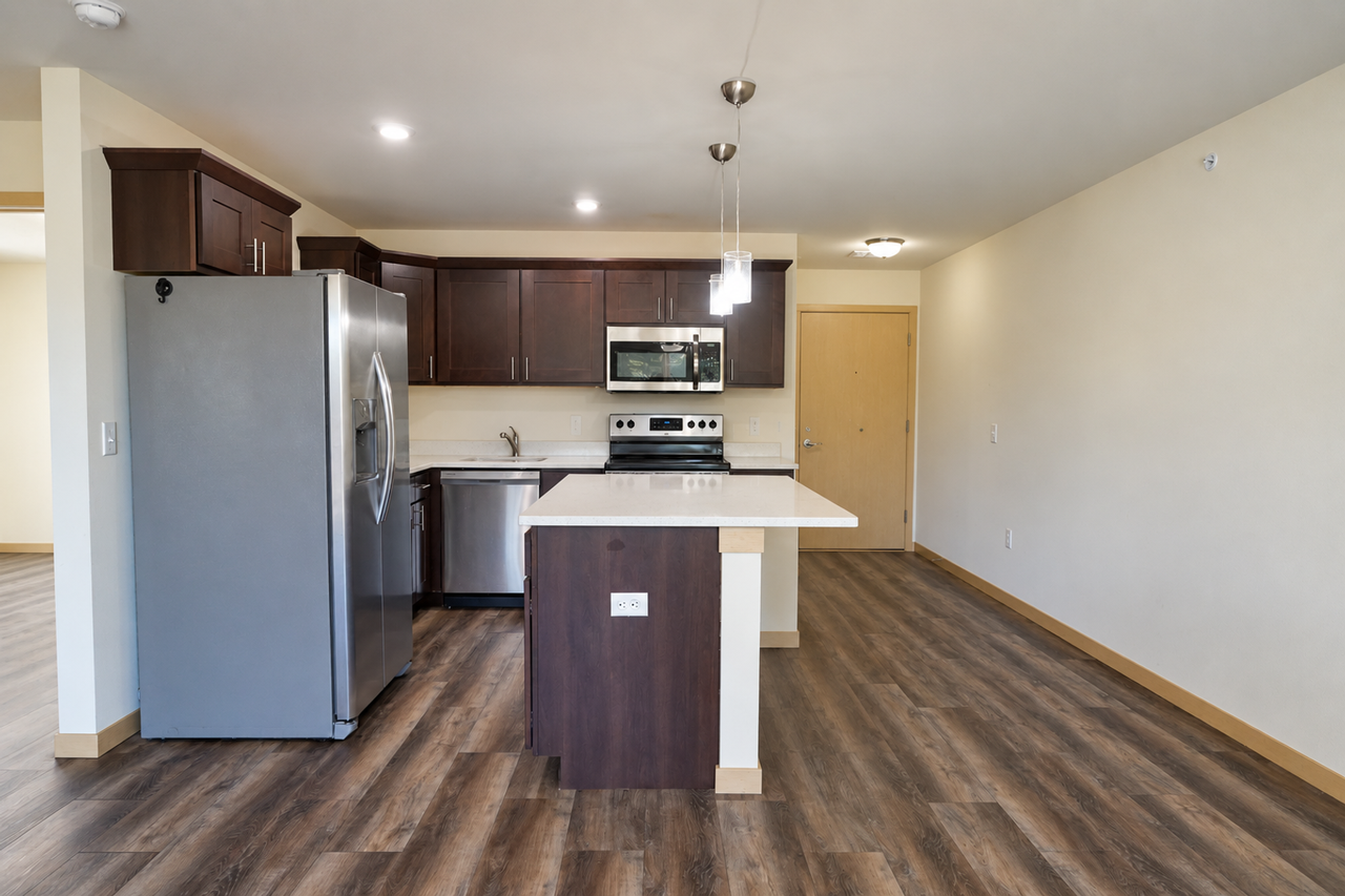 1174 Stonewood Crossing - Photo 3 of 24