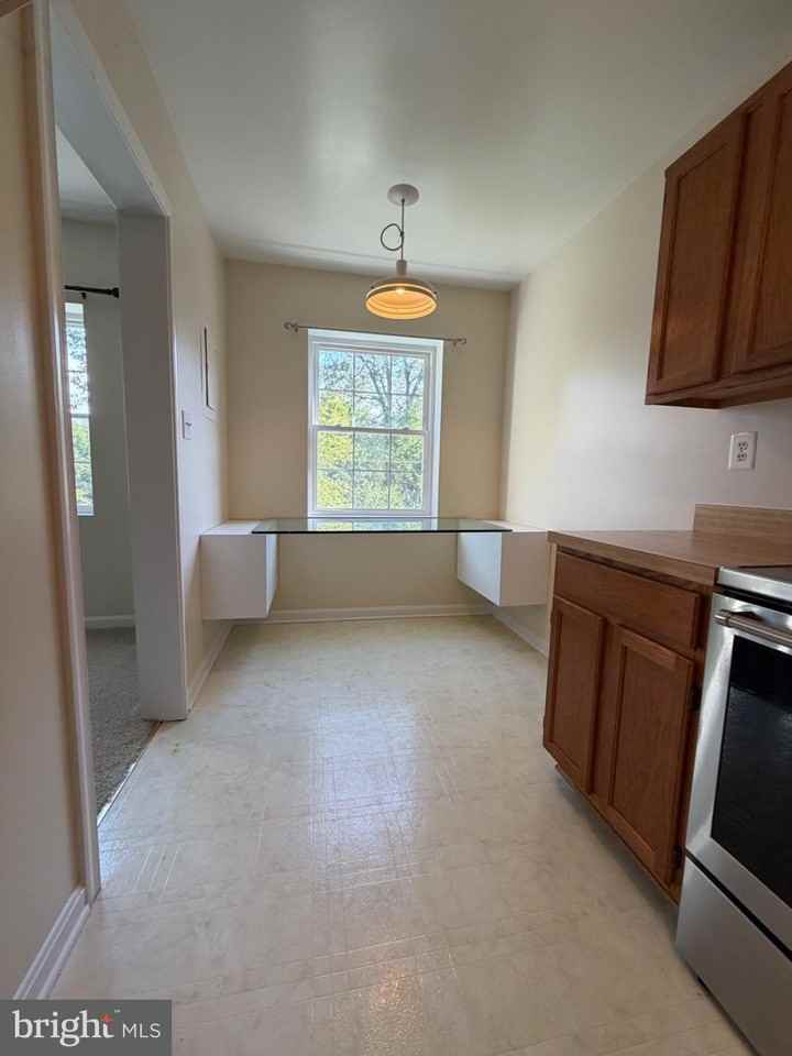 1904 Key Blvd #9455 - Photo 6 of 18