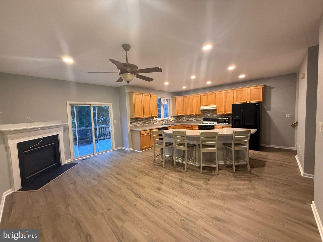 43773 Maison Blanc Sq - Photo 4 of 17