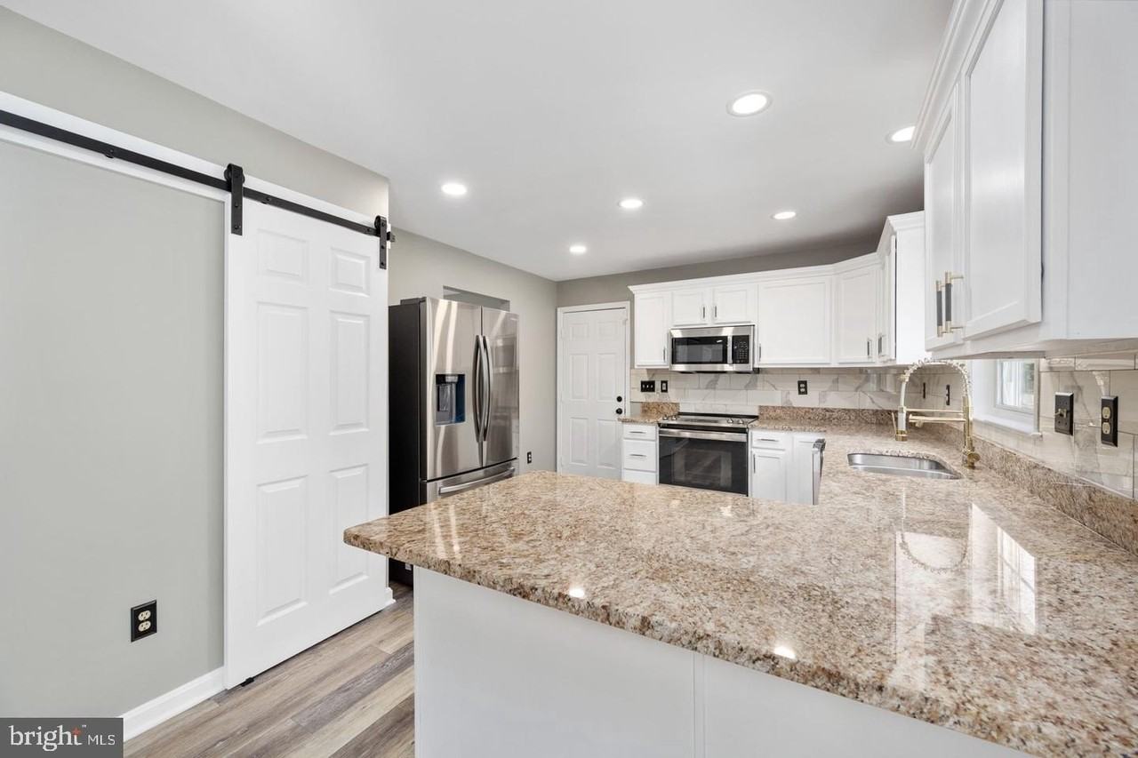 2403 Pittston Rd - Photo 2 of 50