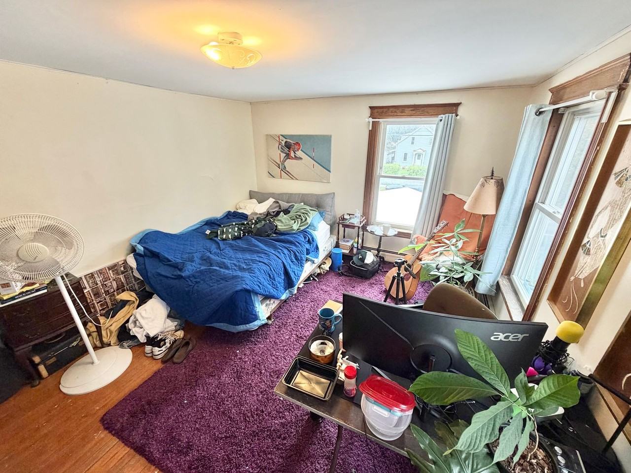 260 Colchester Ave - Photo 3 of 25