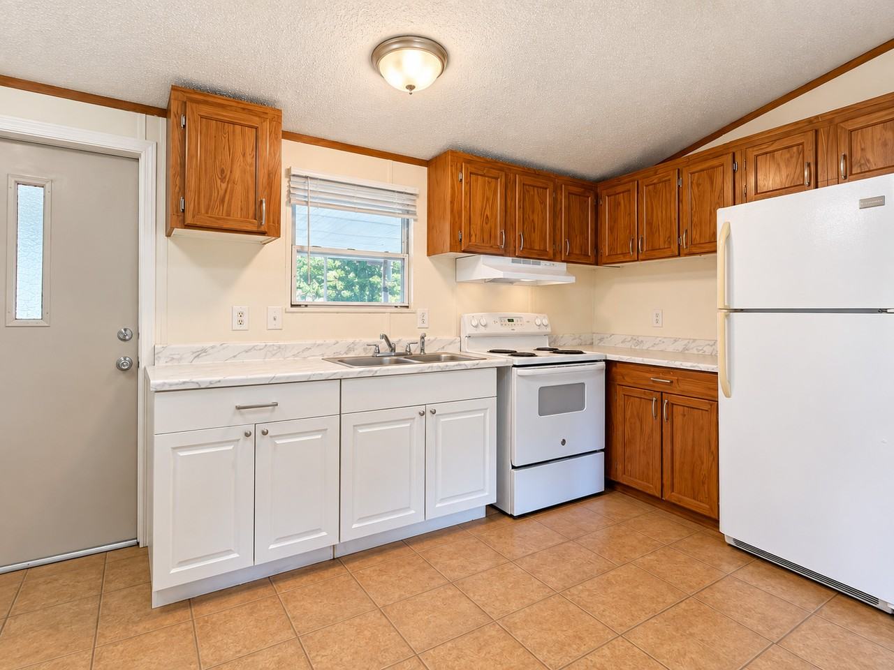 20901 Lonesome Acre Rd - Photo 7 of 25