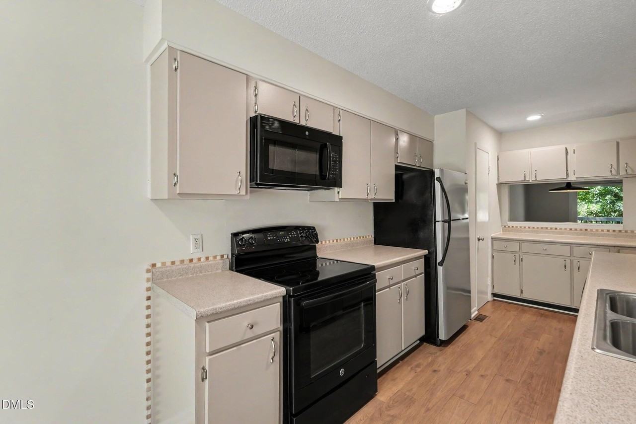 206 Ridge Trl - Photo 5 of 23