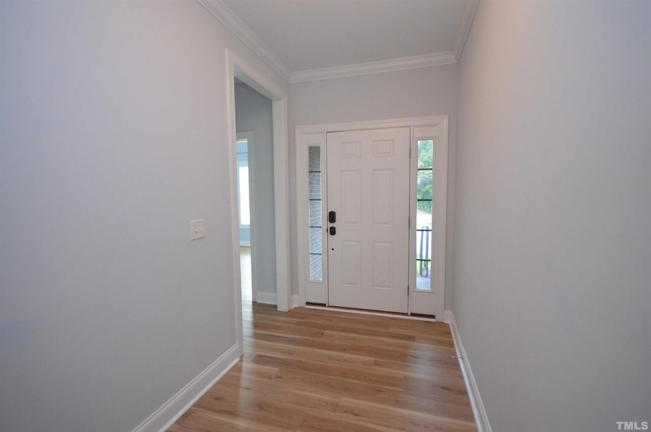 100 Shadow Mist Ct - Photo 4 of 6