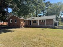 402 N Pine St - Photo 1 of 1