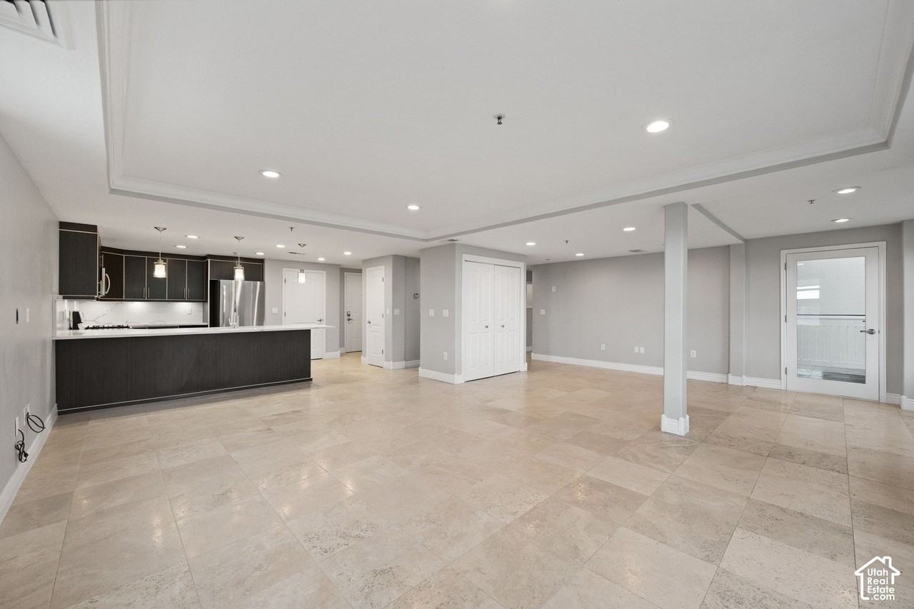 3075 E Kennedy Dr - Photo 4 of 23
