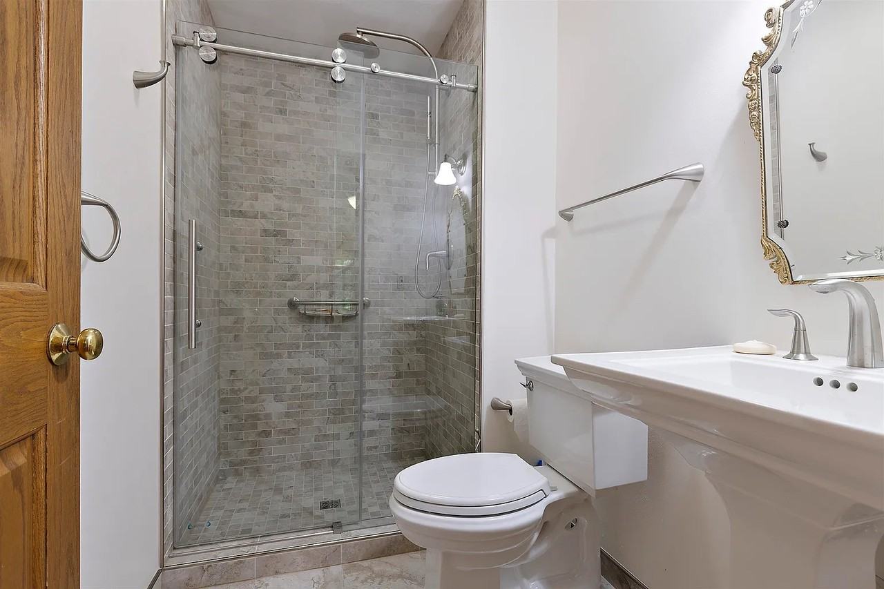 11705 Braemar Cir #1 - Photo 7 of 50