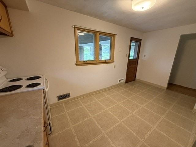 123 Hidden Valley Rd #B - Photo 6 of 26
