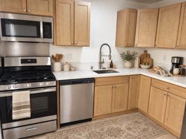 featured image of 10026 River St