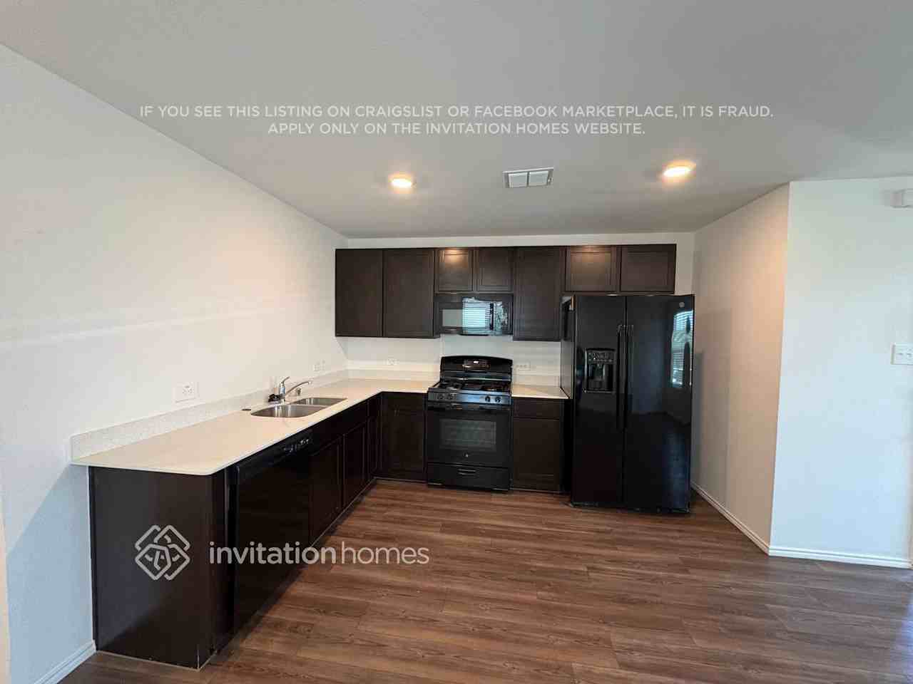 2924 Greenhorn Ave - Photo 3 of 16
