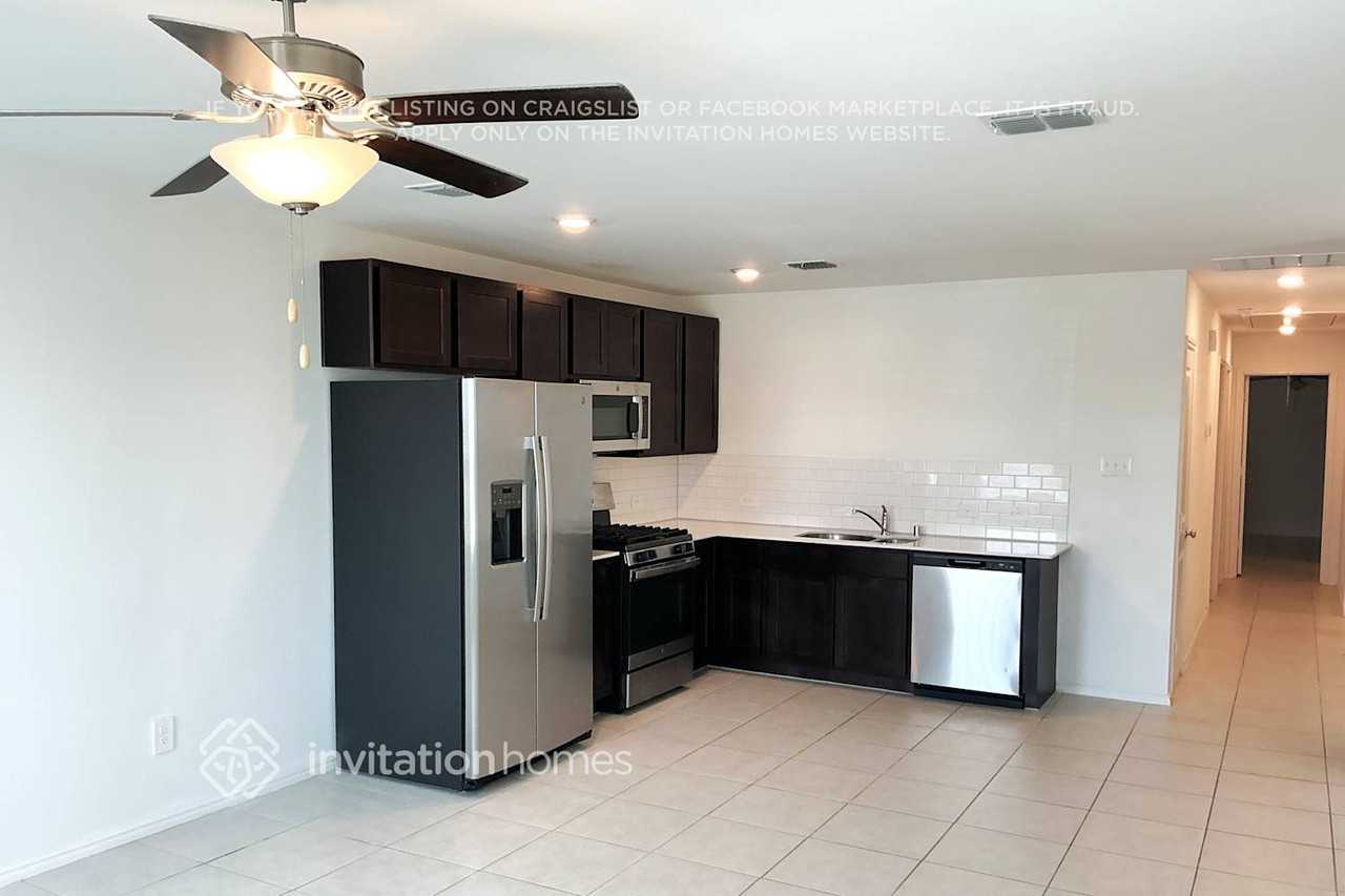 3415 Big Antero Ln - Photo 4 of 11