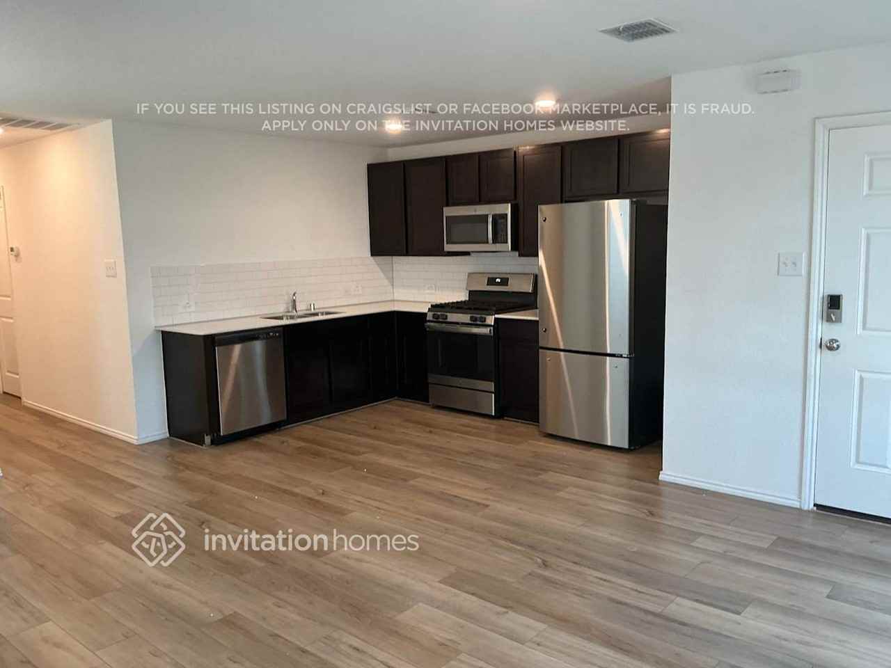 3201 Crestone Dr - Photo 6 of 14