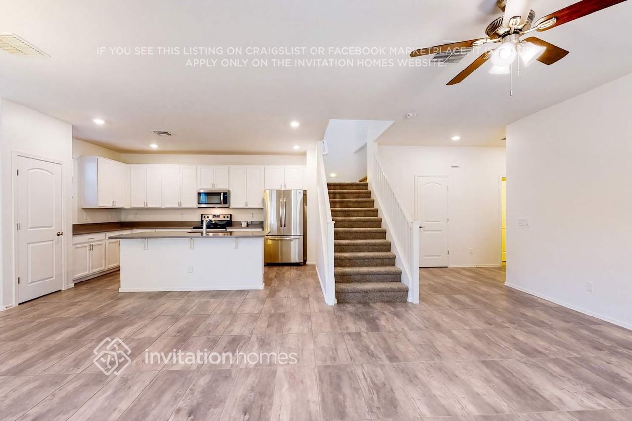 16604 W Sierra St - Photo 7 of 21