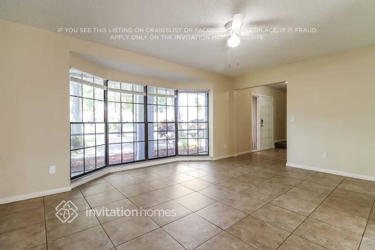 16517 Foothill Dr - Photo 5 of 18