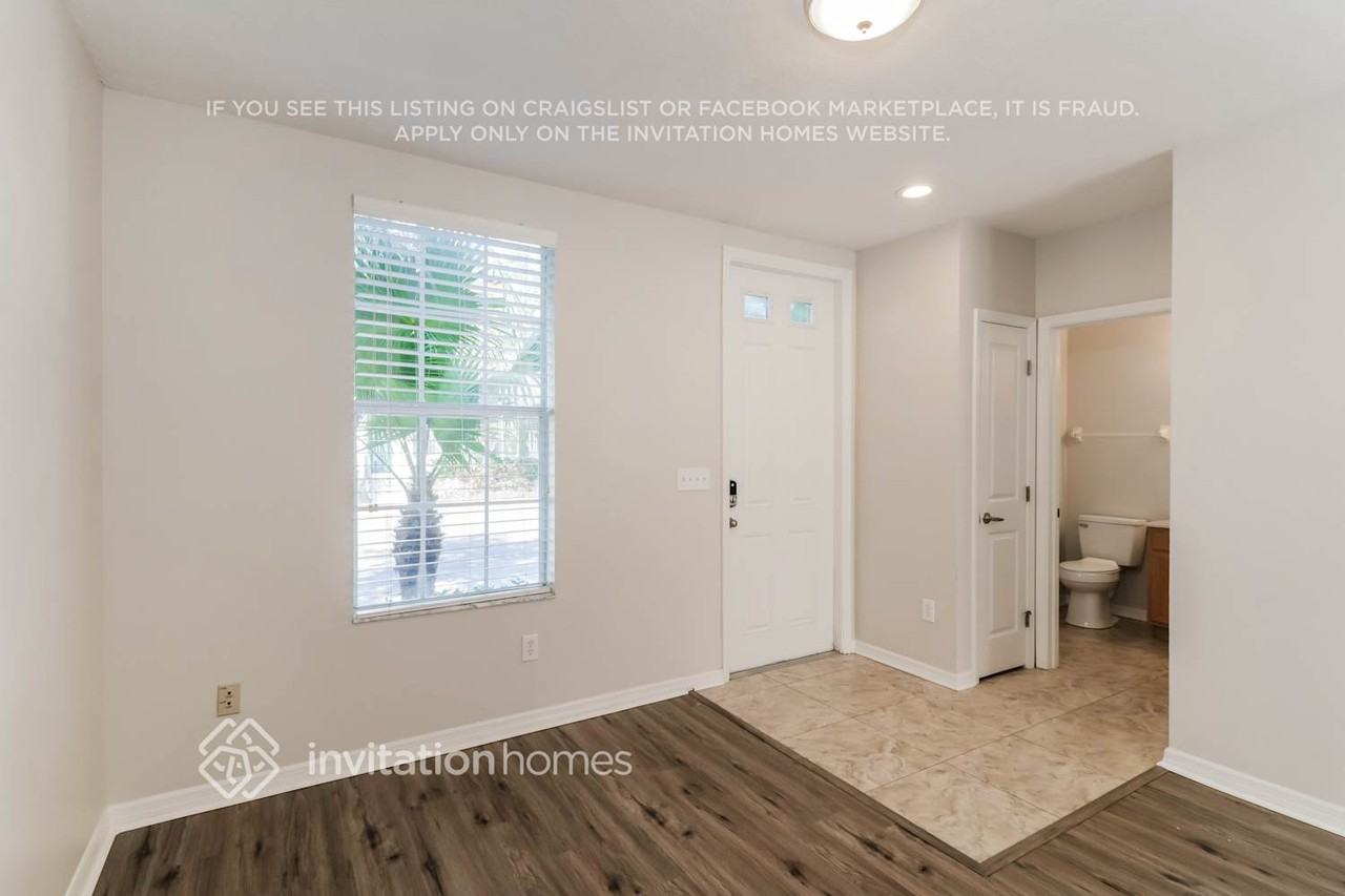 11504 Fountainhead Dr - Photo 5 of 18