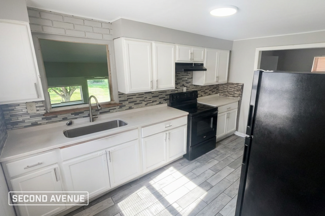206 Escalon St - Photo 3 of 12