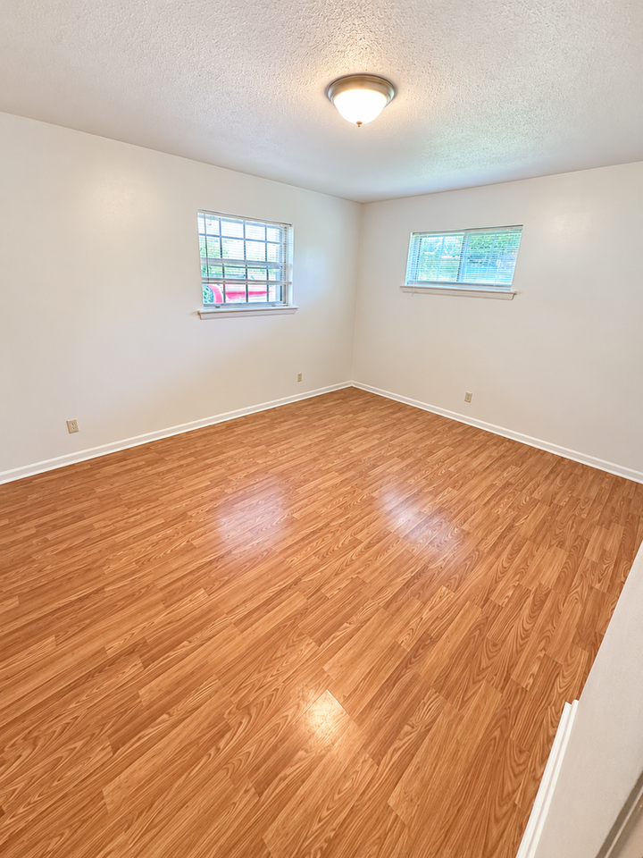 7746 Nautical Way - Photo 6 of 9