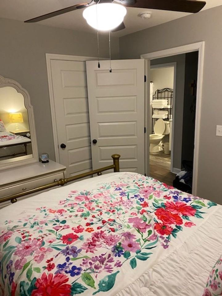 1026 Ridge Ave - Photo 6 of 30