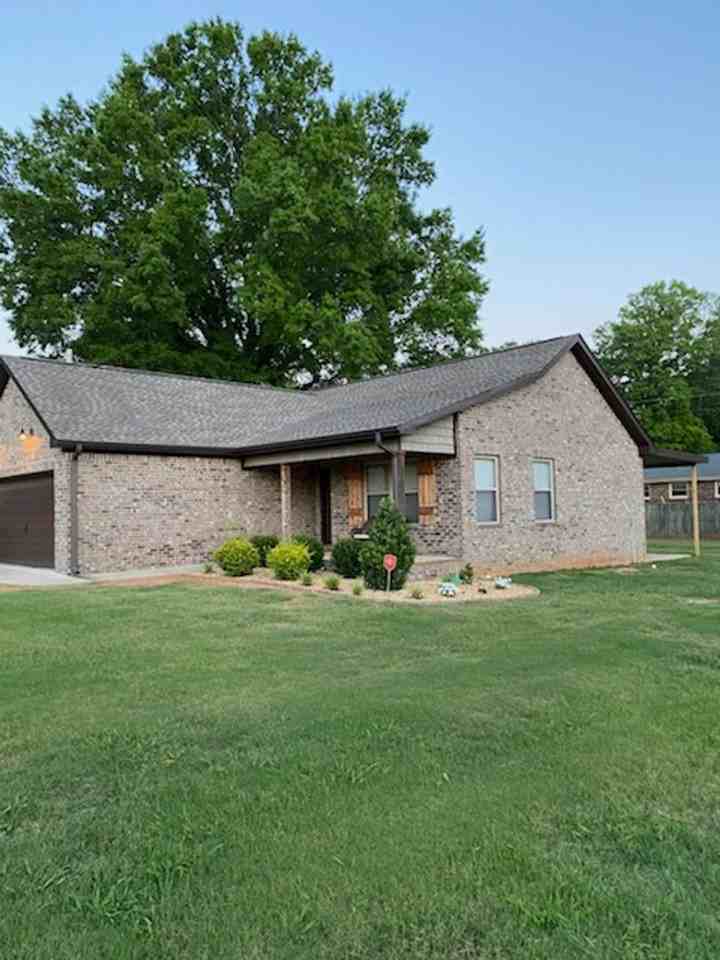 1026 Ridge Ave - Photo 7 of 30