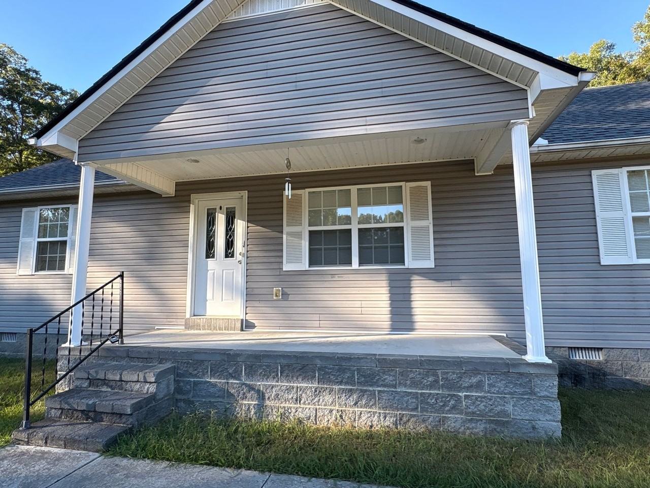173 Forrestwood Dr - Photo 2 of 23