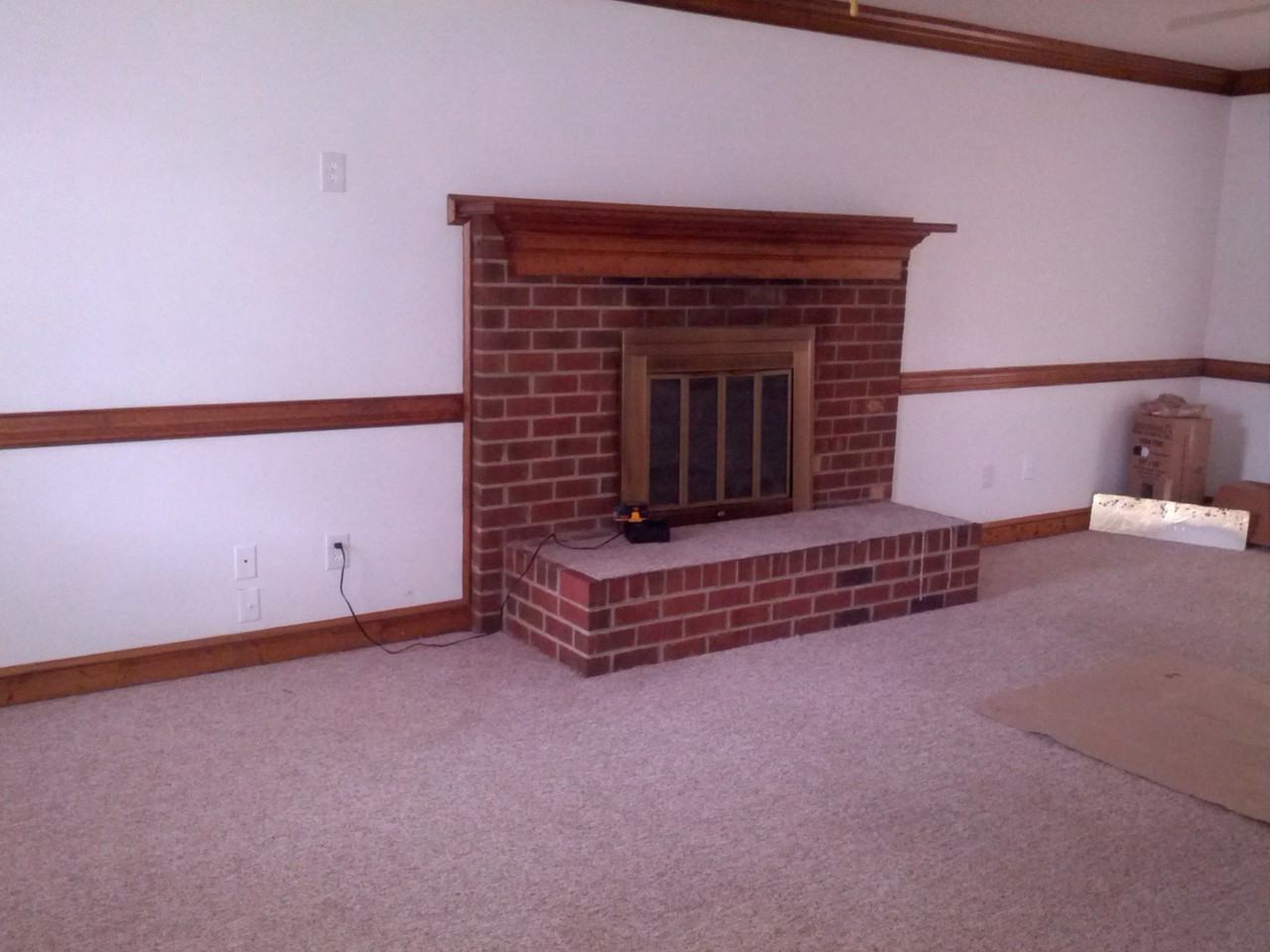 3818 Glen Oaks Ct - Photo 3 of 4