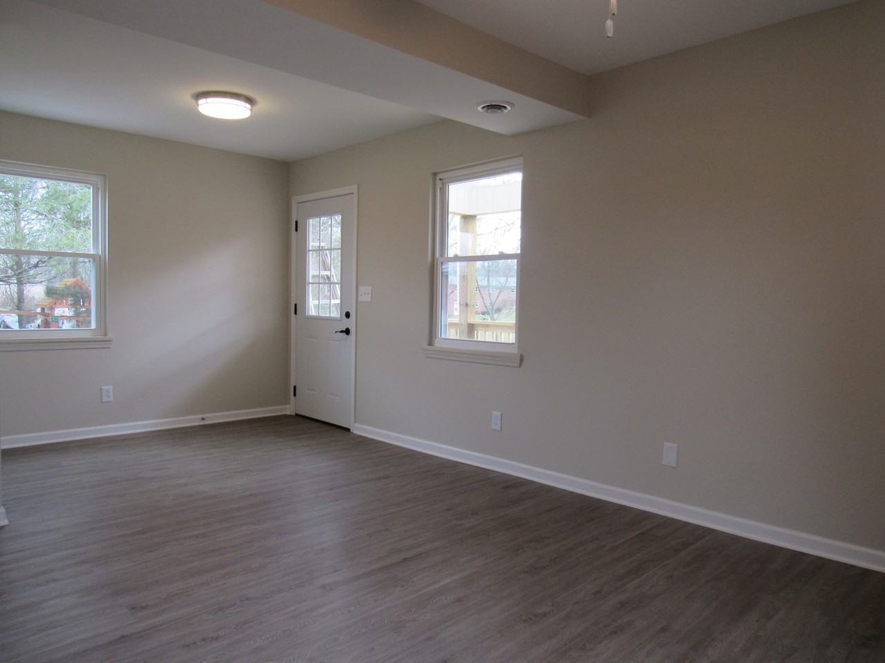 7259 Brickey Ln - Photo 4 of 17