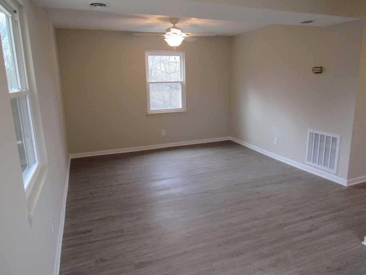 7259 Brickey Ln - Photo 6 of 17