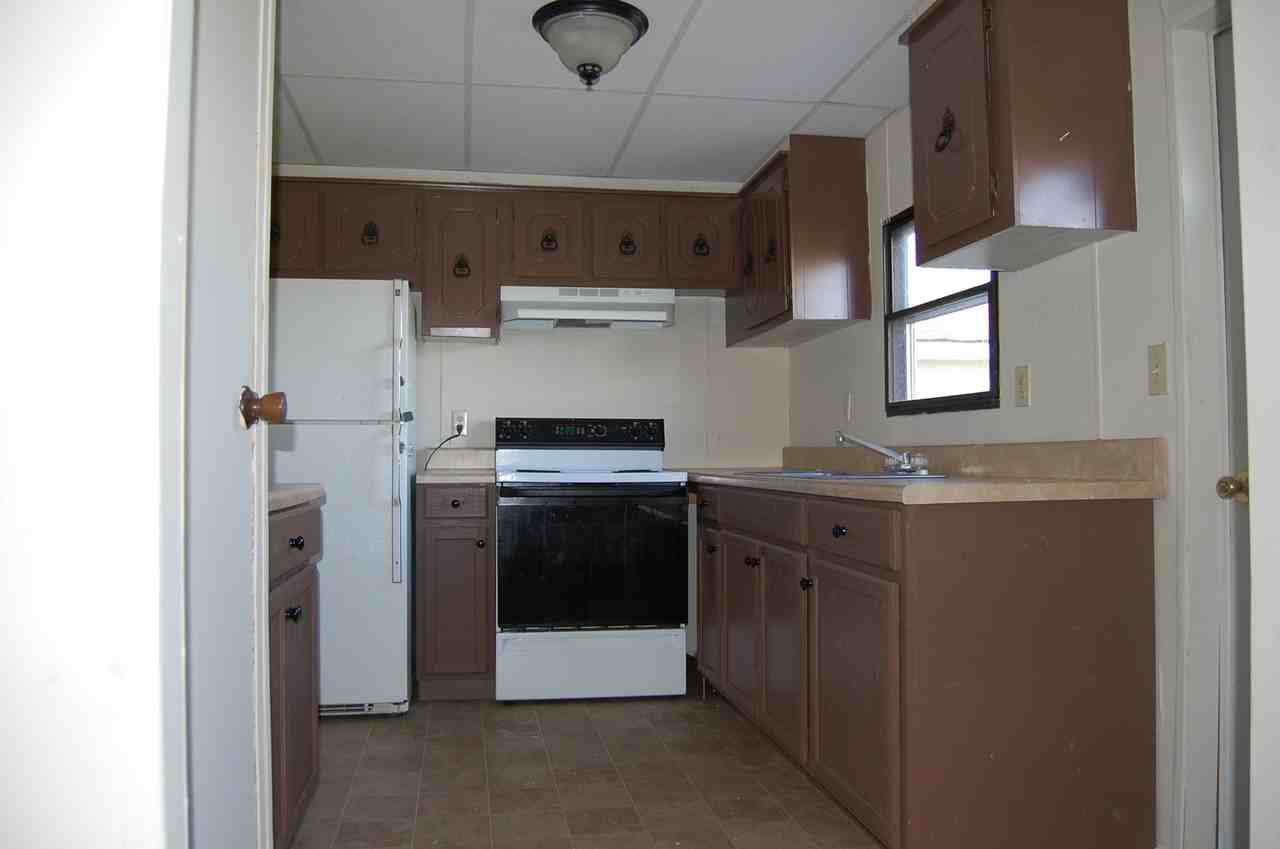 52 Fry Rd - Photo 4 of 14