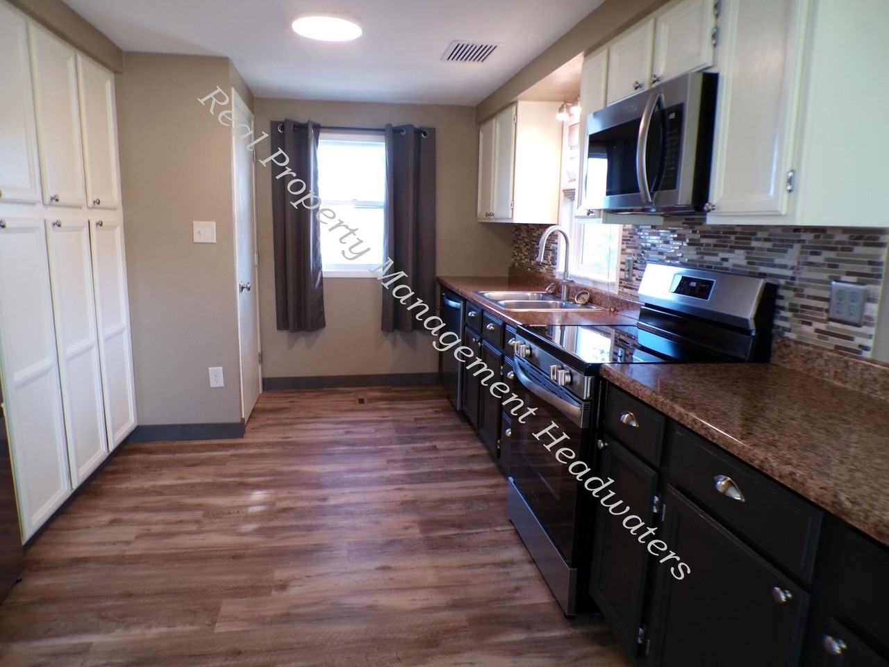 2331 National Ave - Photo 2 of 14