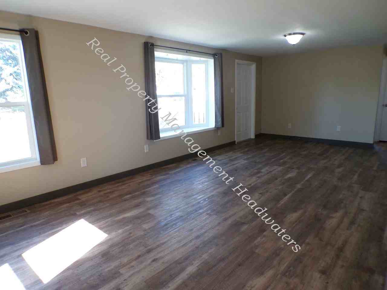 2331 National Ave - Photo 6 of 14