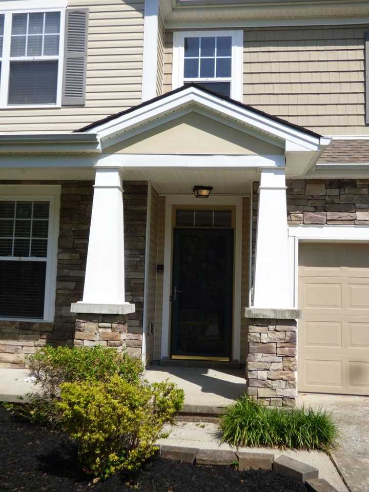 4437 Walnut Creek Dr - Photo 2 of 46