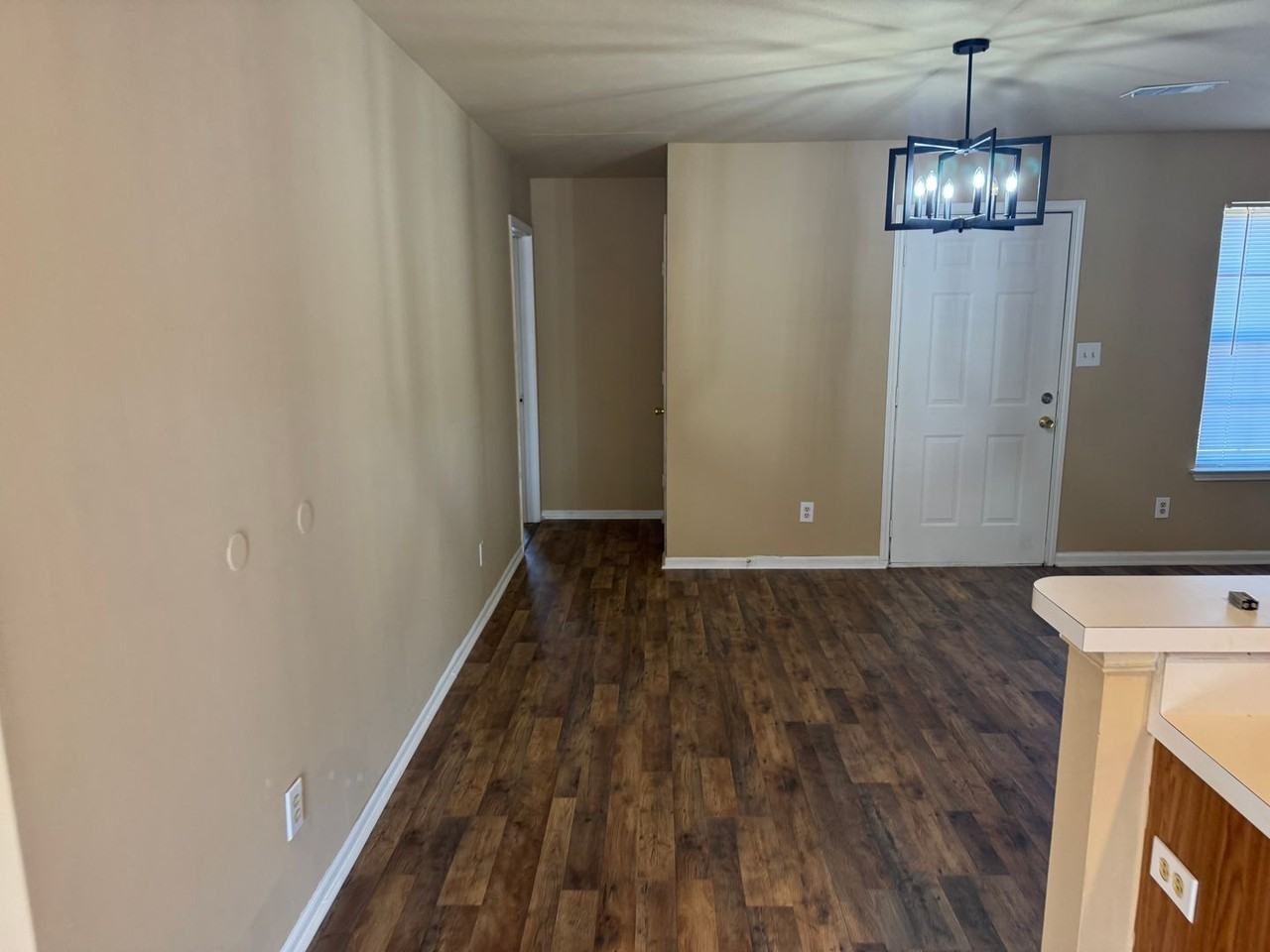4304 Walnut Park Dr - Photo 4 of 12