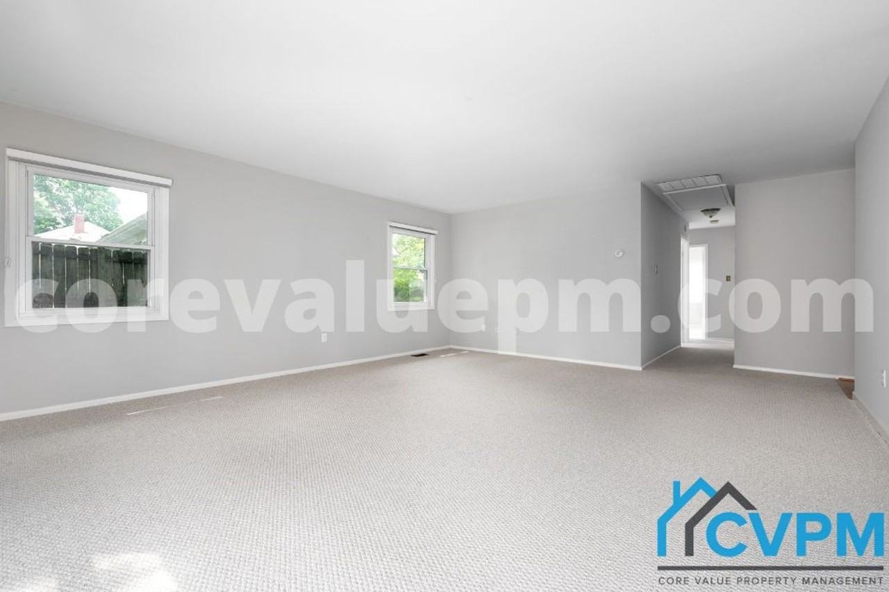 3313 Moylan Dr - Photo 6 of 27