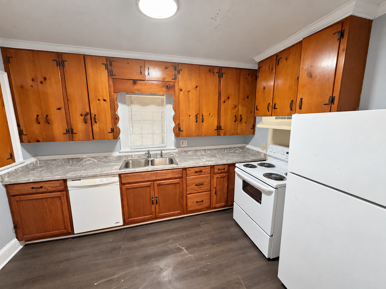 213 Marsh Ave - Photo 6 of 7