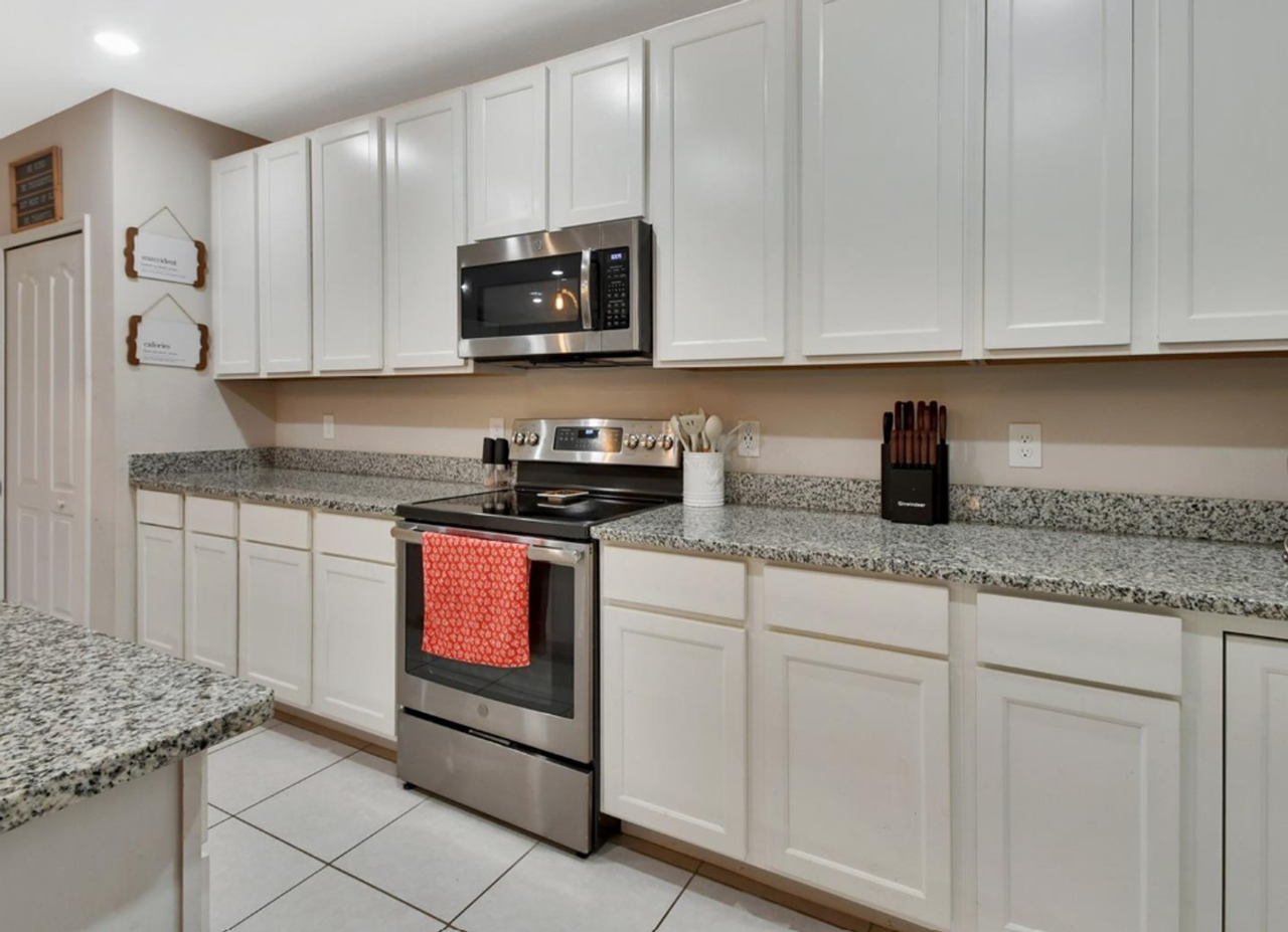 109 Big Pine Key Blvd - Photo 5 of 35