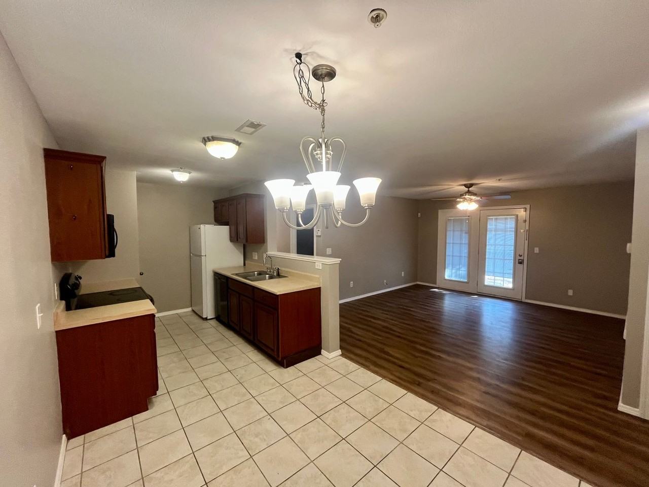 104 N Clifton Ave #B - Photo 6 of 11