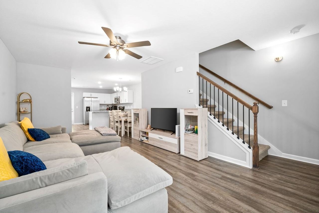 252 Woodland Valley Ln - Photo 6 of 30