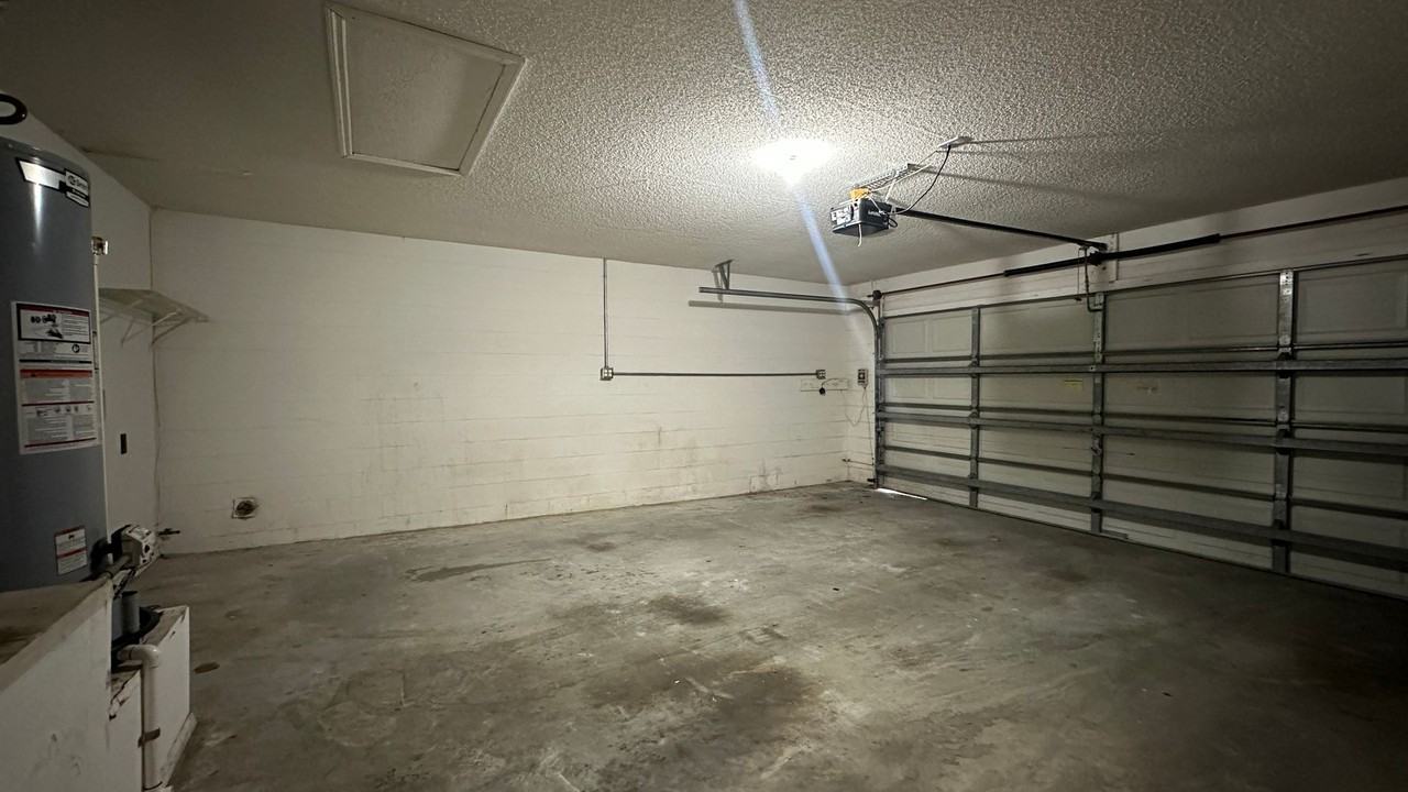 2012 Chapman Oaks Dr - Photo 6 of 36