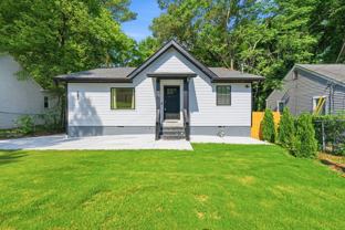 582 Hamilton E Holmes Dr Nw - Photo 1 of 1