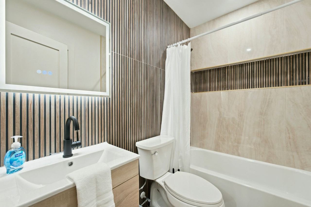 582 Hamilton E Holmes Dr Nw - Photo 6 of 30