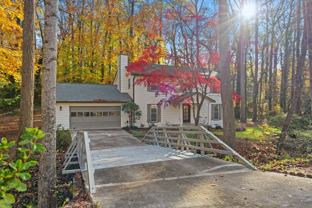 82 Vanessa Dr Se - Photo 1 of 1