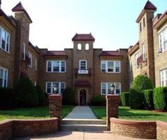 featured image of 137 Elm St
