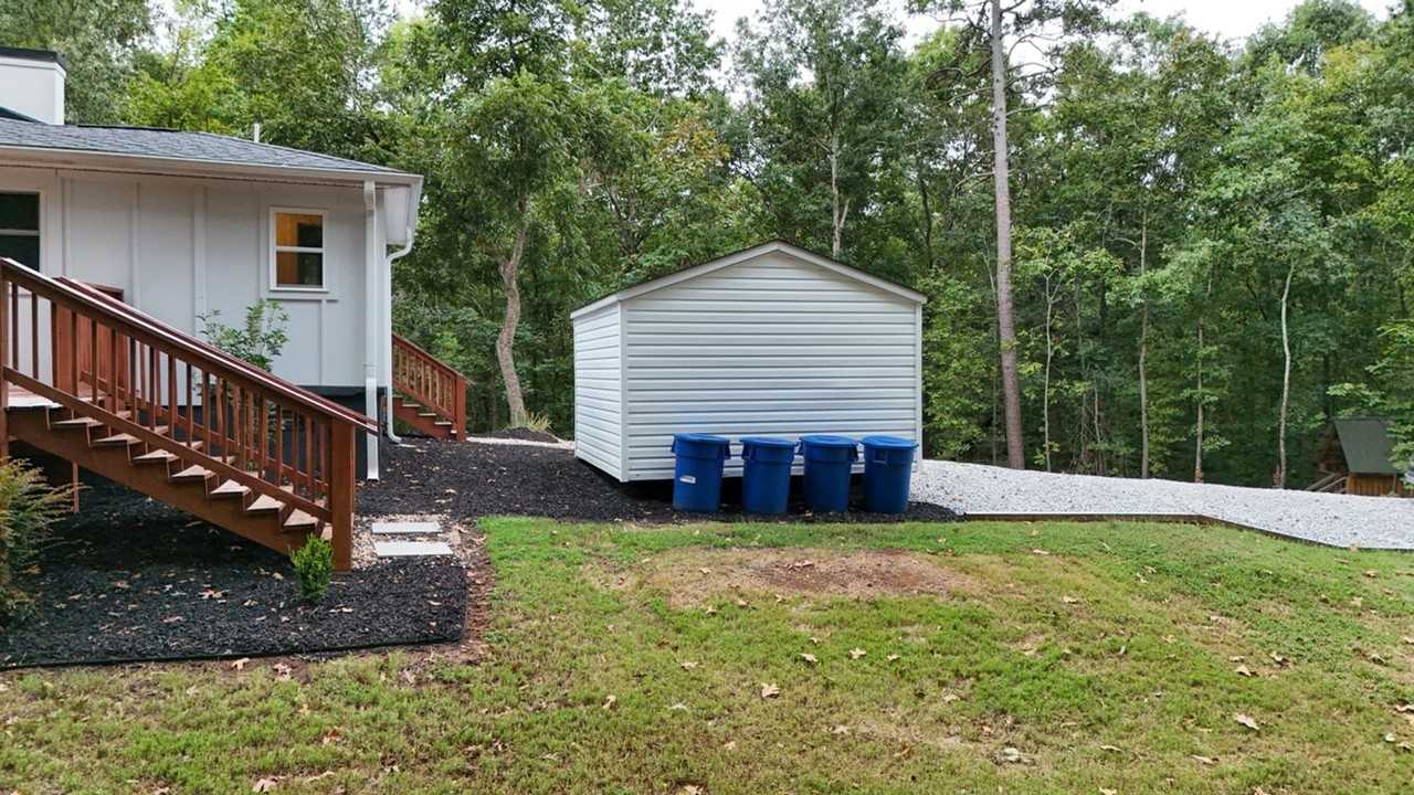 110 Cathie Way - Photo 4 of 30