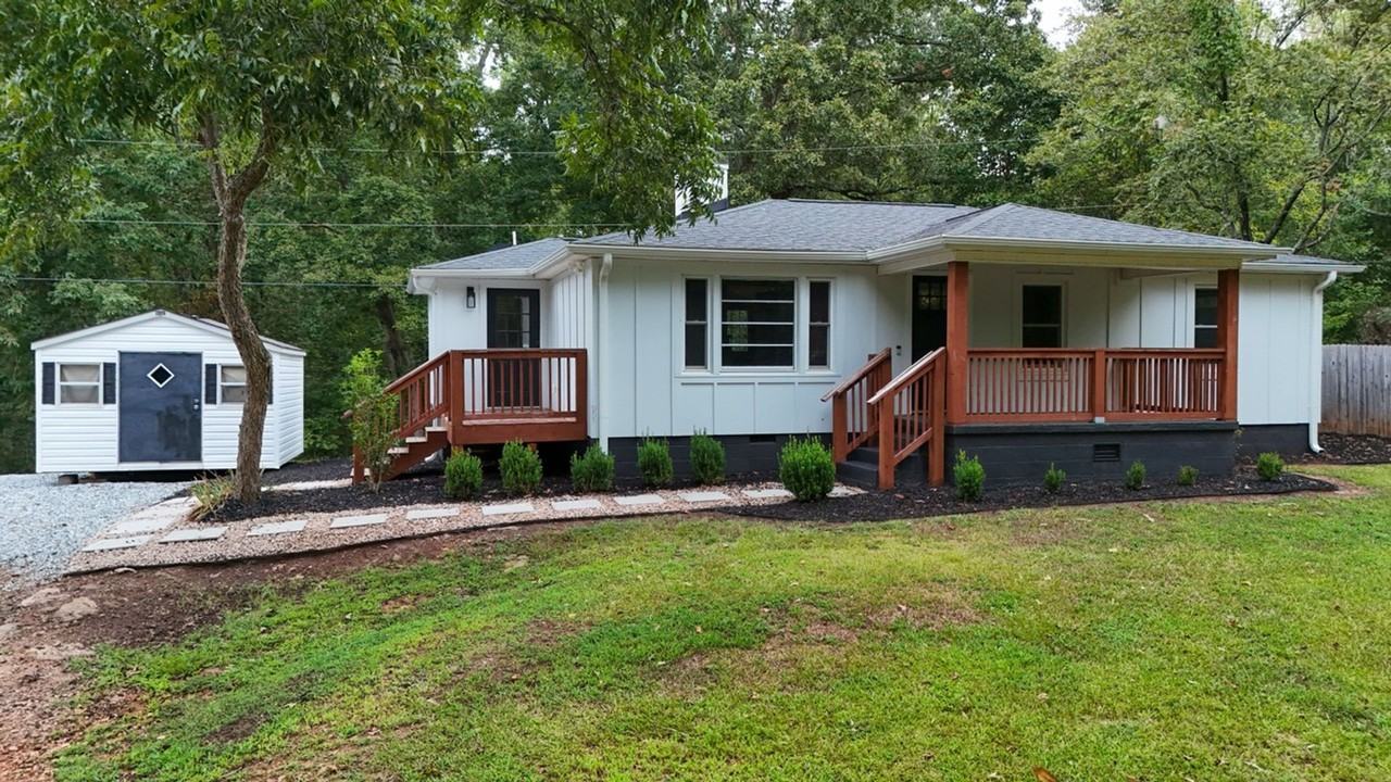 110 Cathie Way - Photo 5 of 30