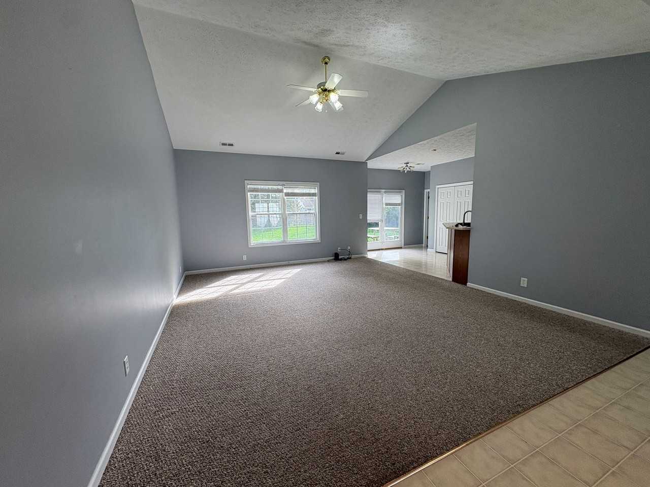 2127 Longspur Dr - Photo 5 of 18