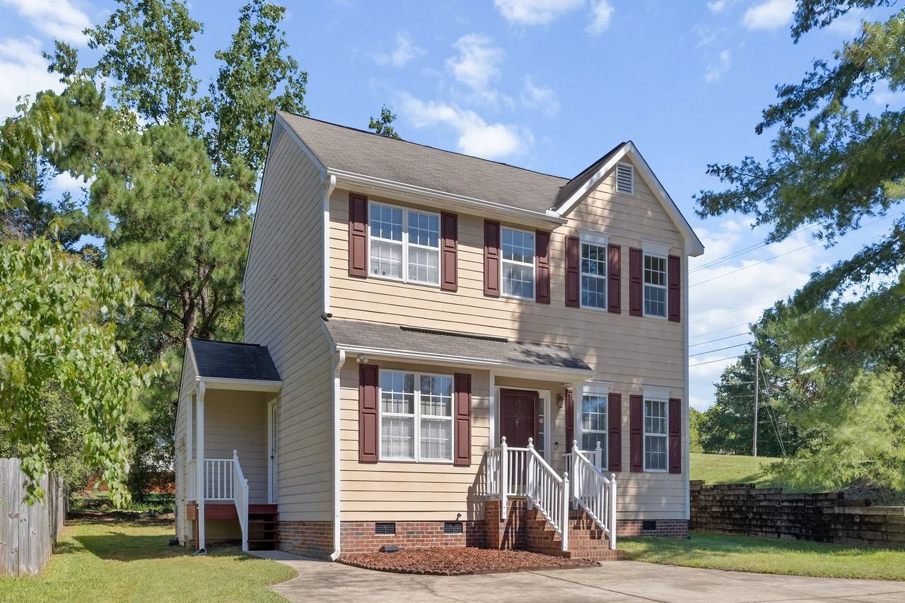 5000 Stardust Dr - Photo 4 of 42