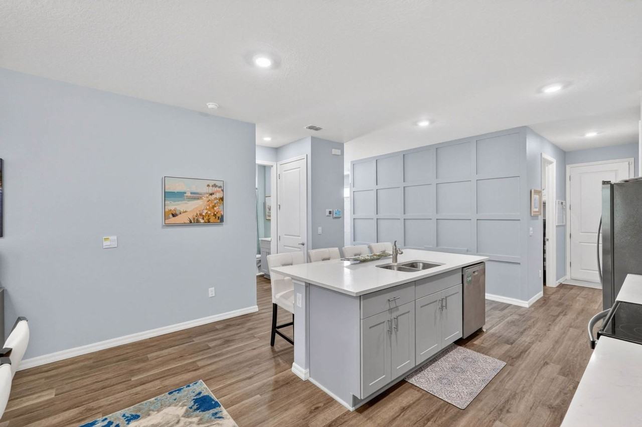 2708 Kinsale Ln - Photo 6 of 23
